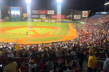 Vista del estadio Quisqueya Juan Marichal, en Santo Domingo, casa de los Tigres del Licey y los Leones del Escogido.