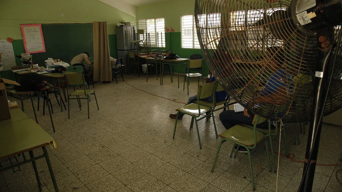 Imagen de archivo: Aula de una escuela en República Dominicana.