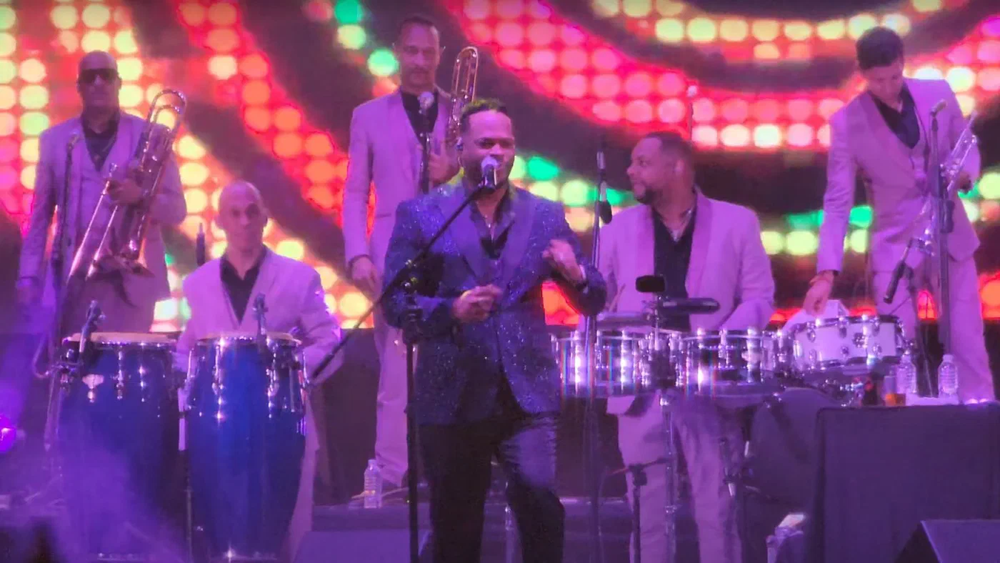 Yiyo Sarante durante una presentación en el Festival de la Salsa en Ciudad de México, en 2024.